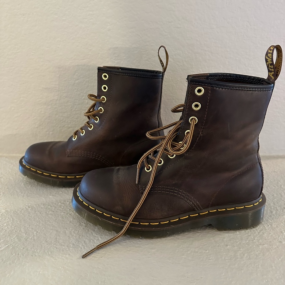 Dr. Martens 1460 8-Eye Aztec Crazy Horse - Brown Size 7 Women’s / 6 Men’s